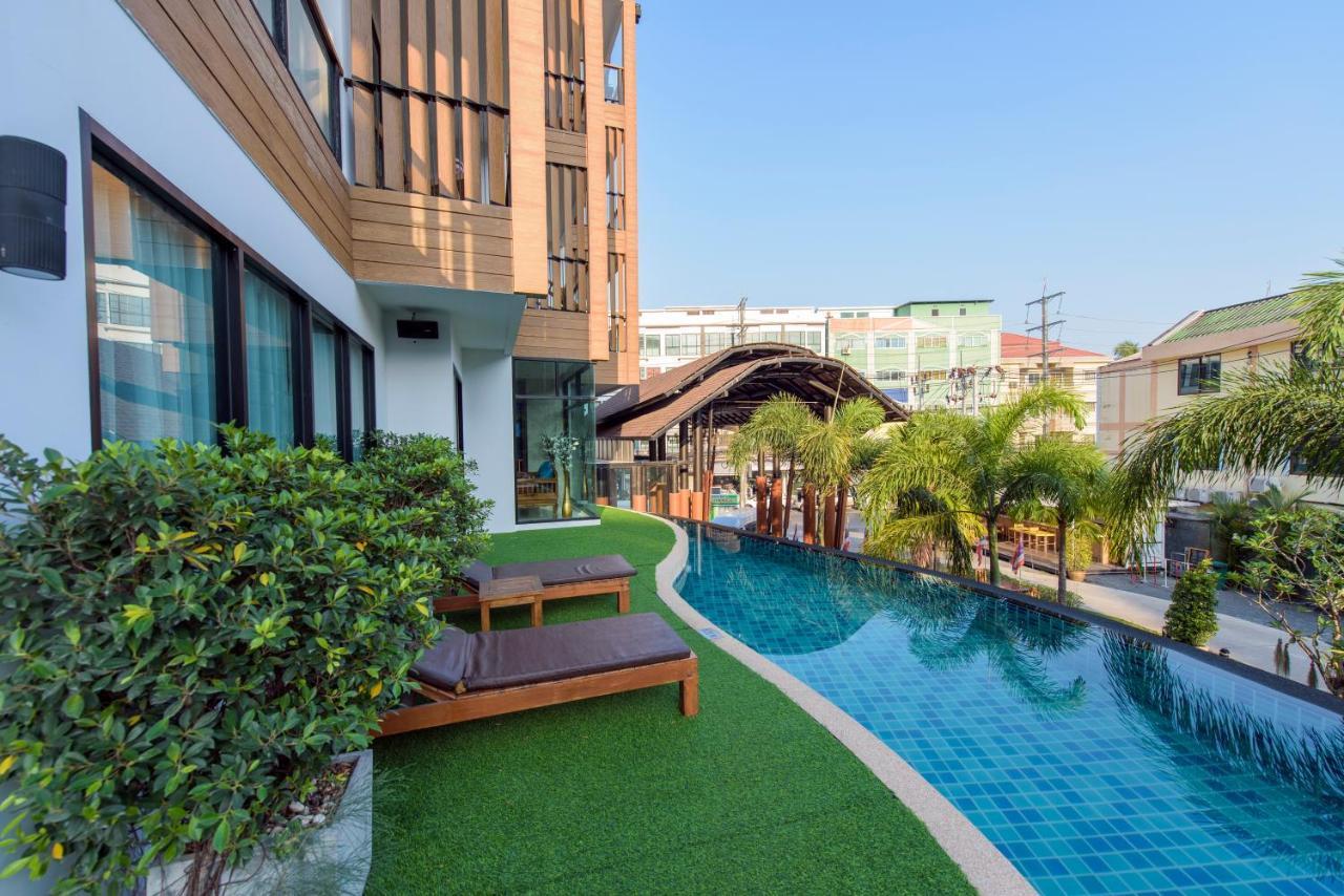 The Lunar Patong Phuket Εξωτερικό φωτογραφία